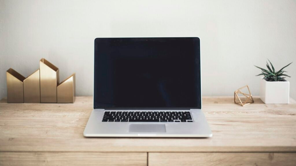 20 Windows 11 Keyboard Shortcuts That Will Save You Time